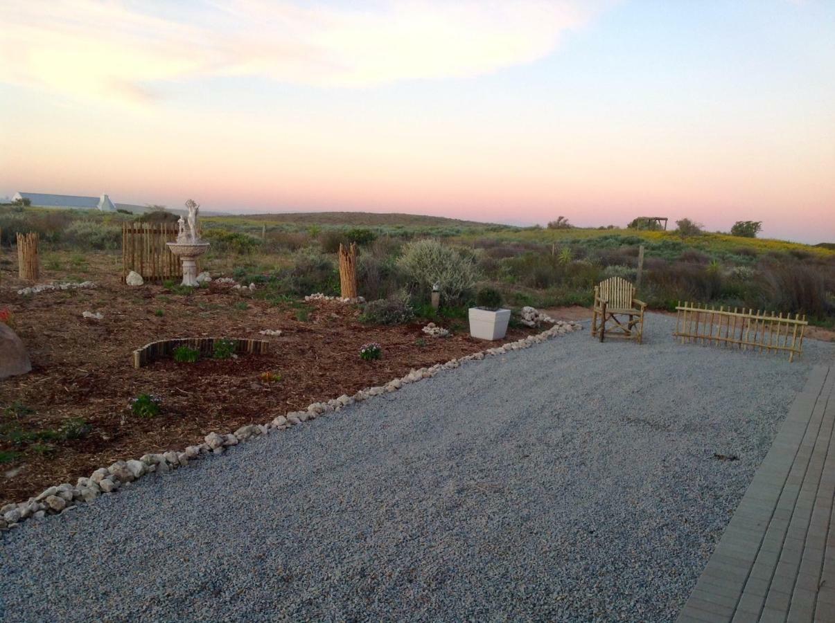 Camelot Cottages Langebaan Exterior photo